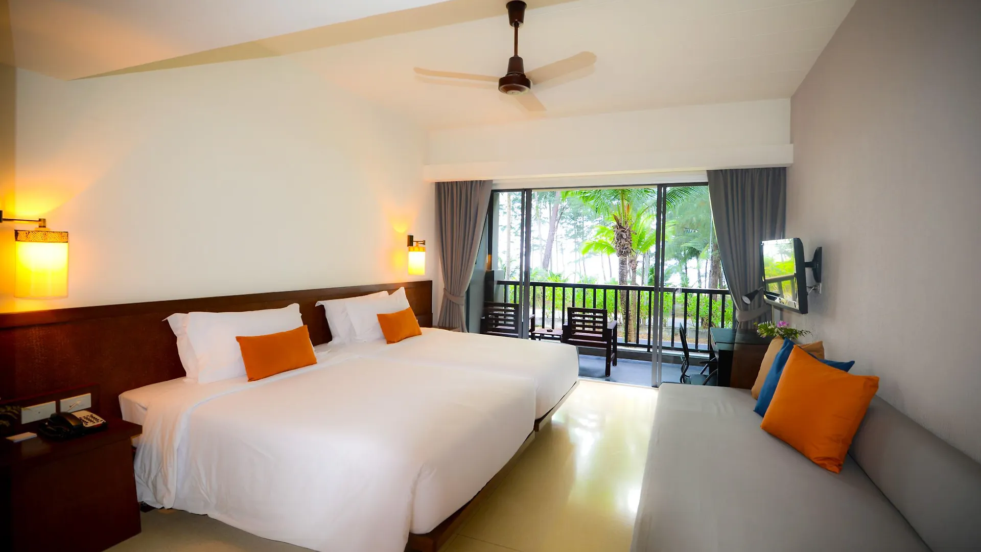 Grand Southsea Khaolak Beach Resort Khao Lak
